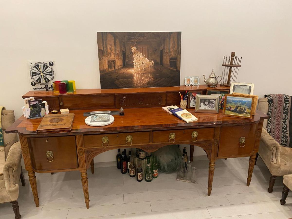 Casa Tiare, The Heart Of Piazza Plebiscito Apartment เนเปิลส์ ภายนอก รูปภาพ